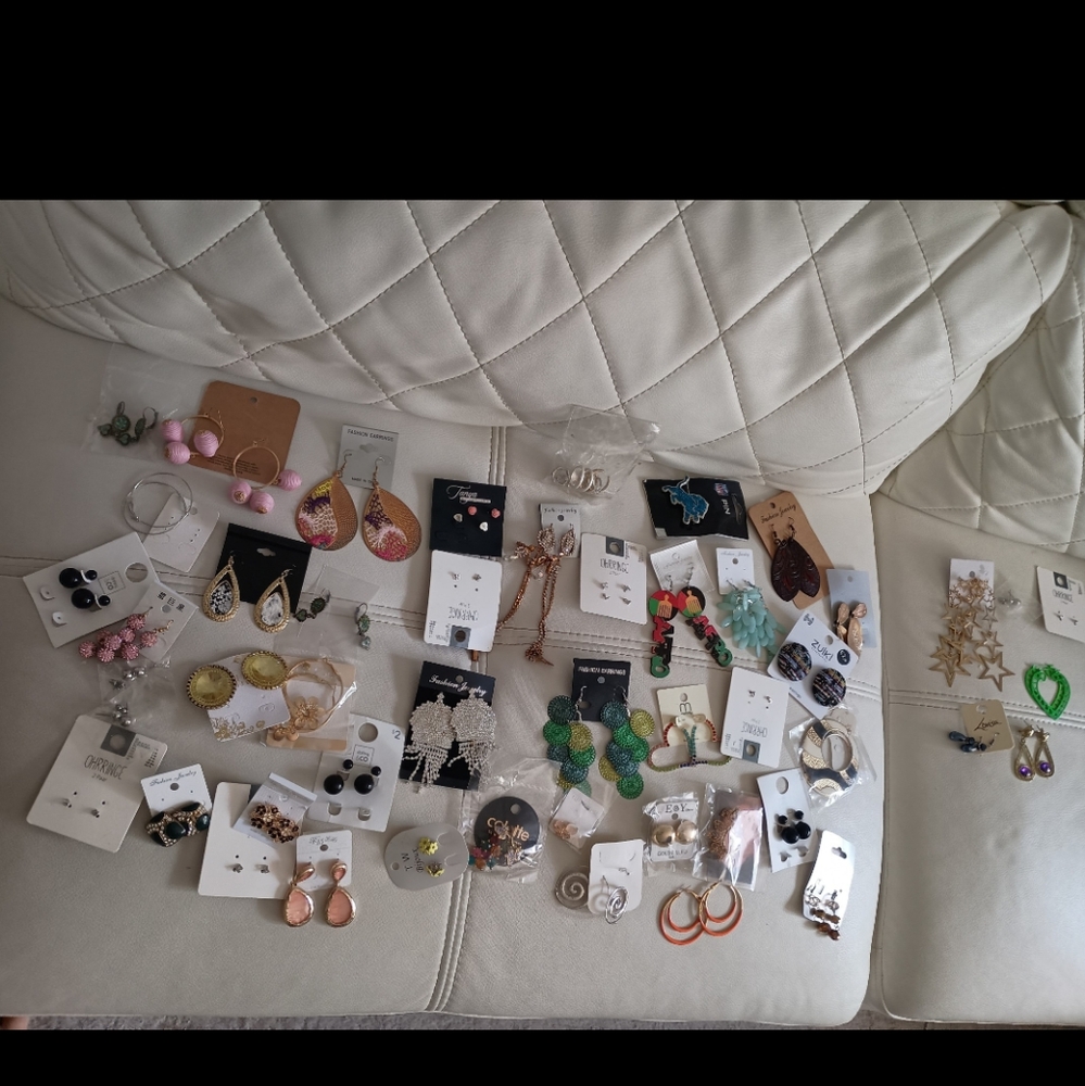 New Earings Bundle - image 2